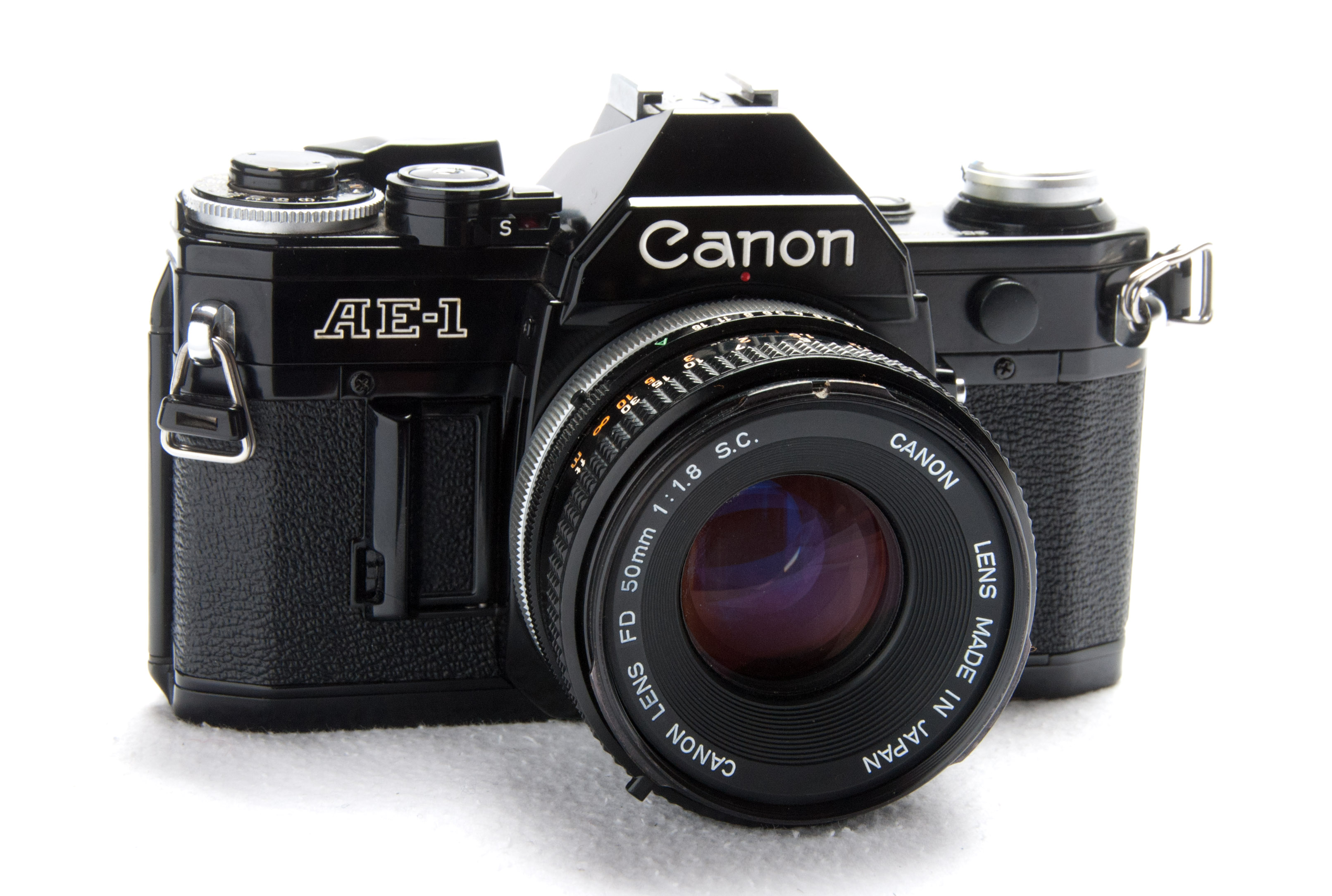CANON AE1 black